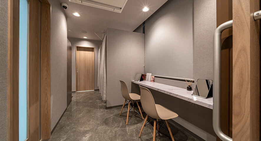 株式会社ミイワス｜Works/Clinic