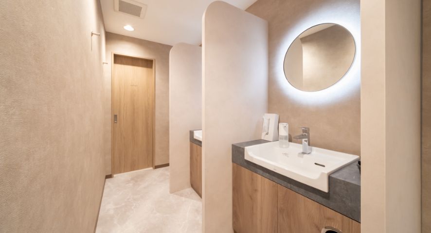 株式会社ミイワス|Works/Clinic